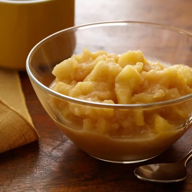 10 MINUTE APPLE SAUCE