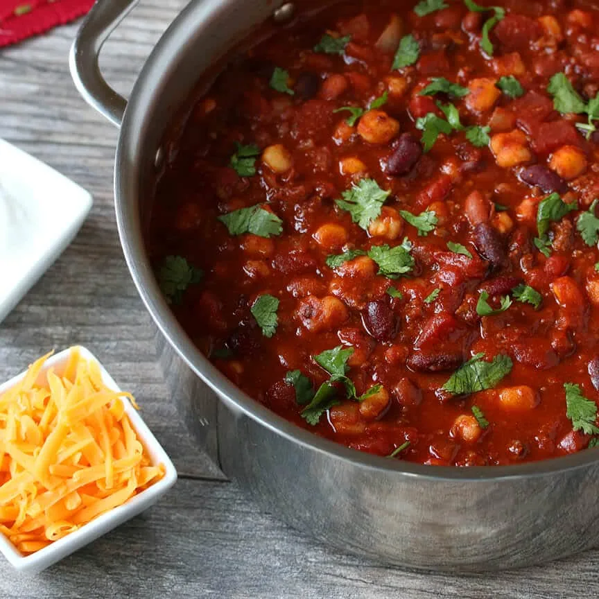 Chili Hominy Skillet