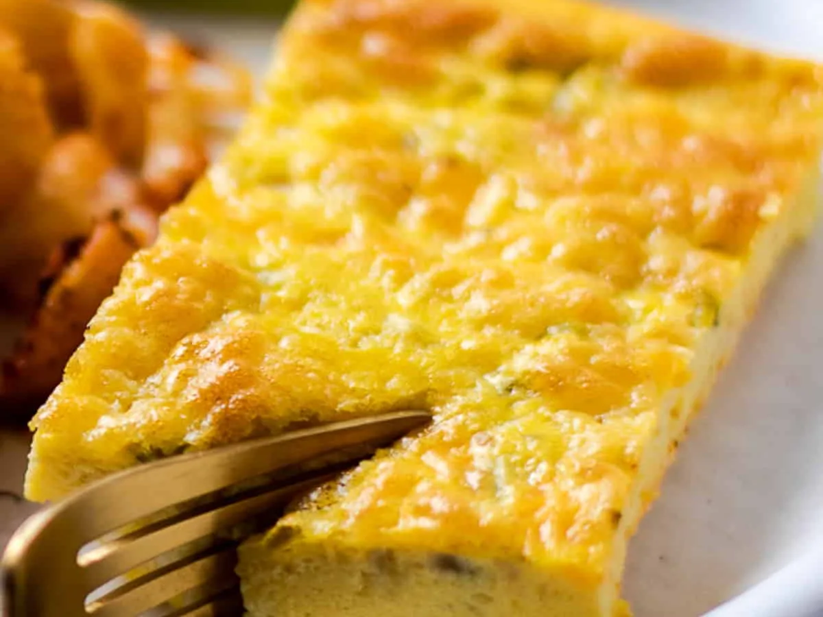 Egg Chili Puff