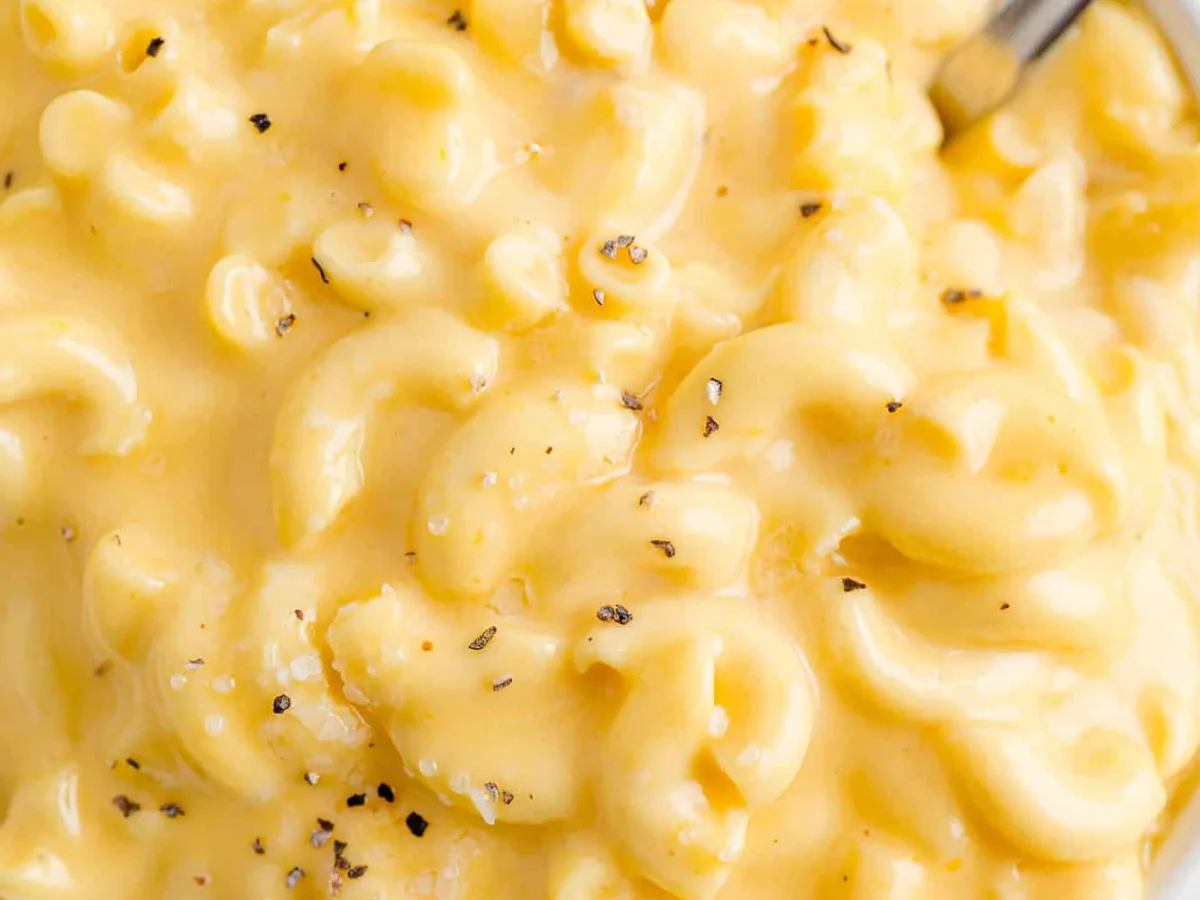 Crockpot Macaroni Pie