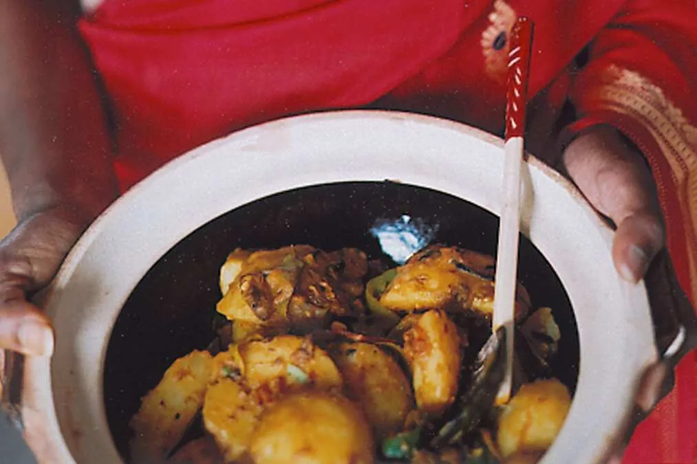 Ala-Thel-Dala (Devilled Potatoes)