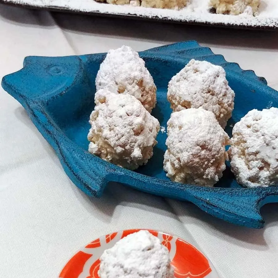 Amigdalota (Greek Almond Macaroons)