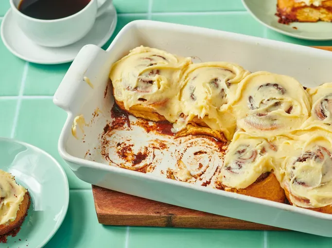 Andrew's Sourdough Apple Cinnamon Rolls