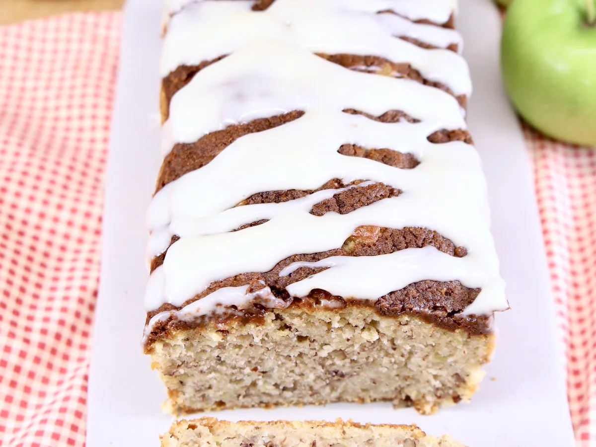 Apple-Cheese Bread