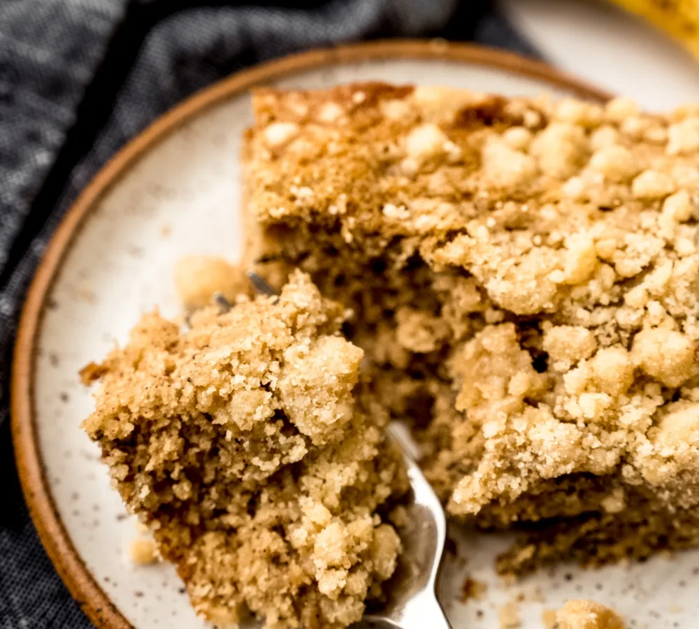 Banana Crunch Cake