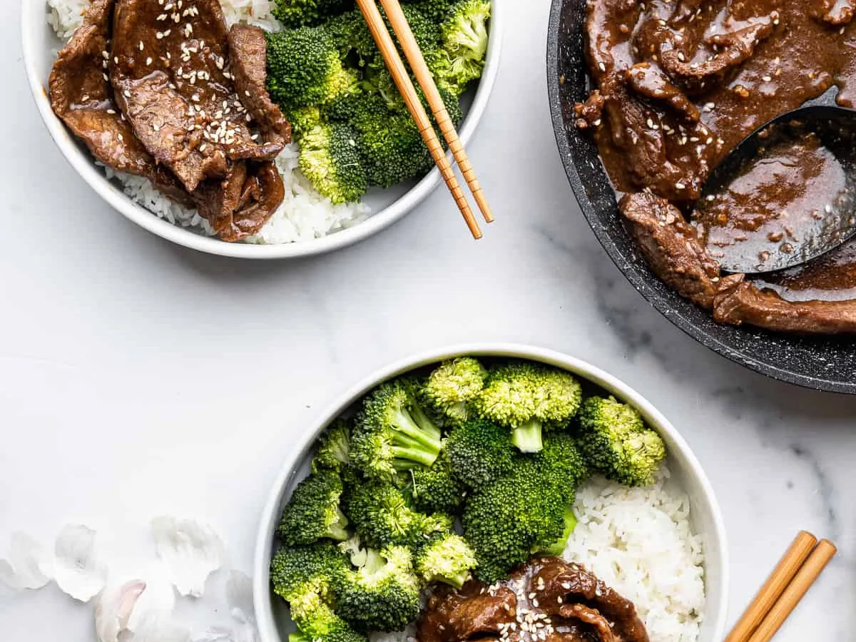Beef and Broccoli with Garlic Sauce