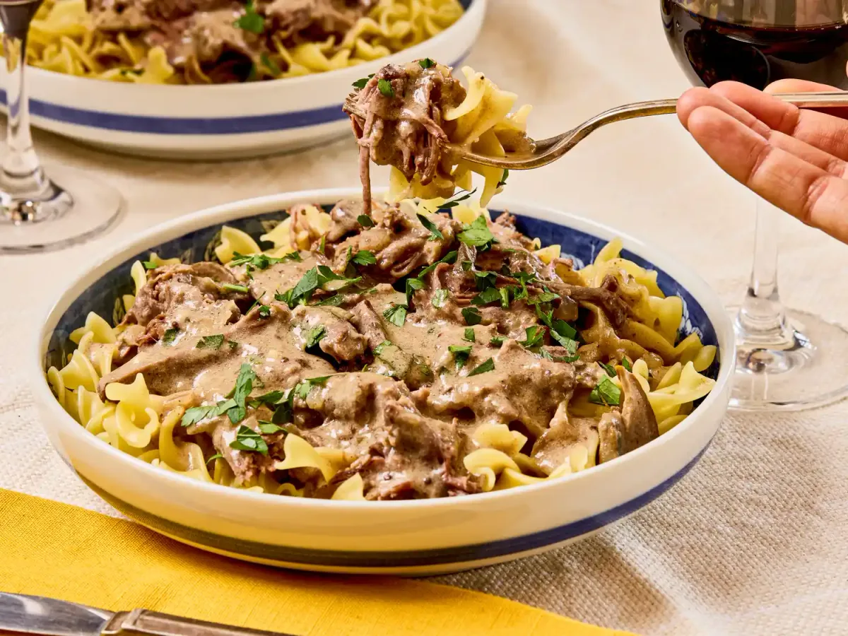 Beef Stroganoff version 1 TWOPOT