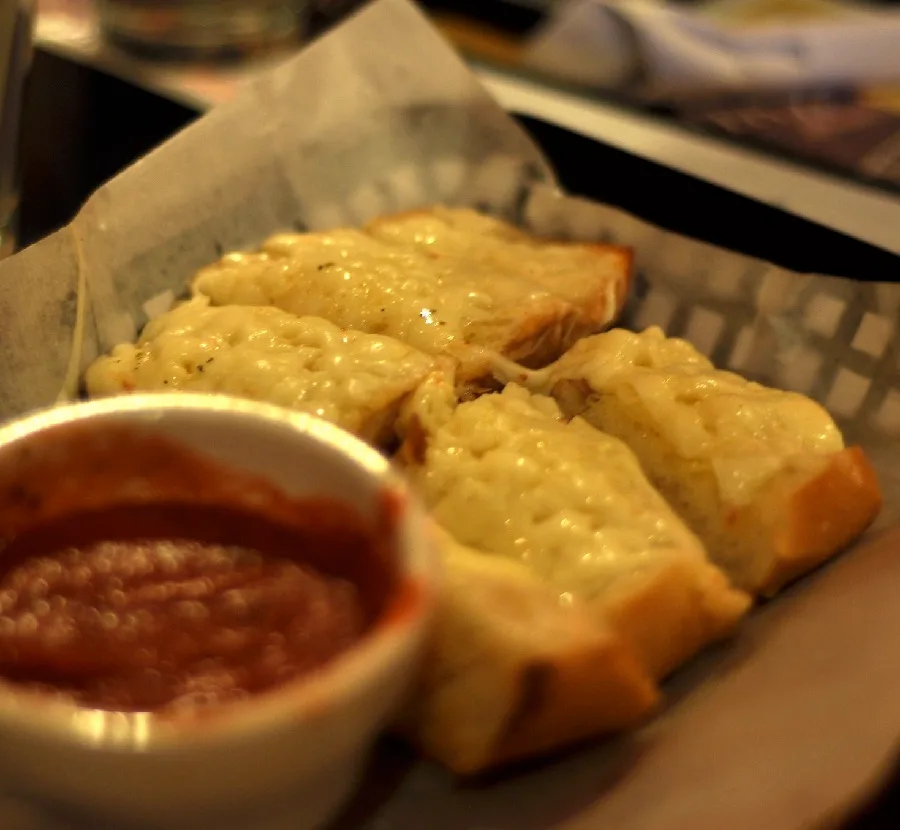 Black Angus Garlic Cheese Bread