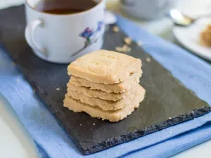 Black Walnut Cookies