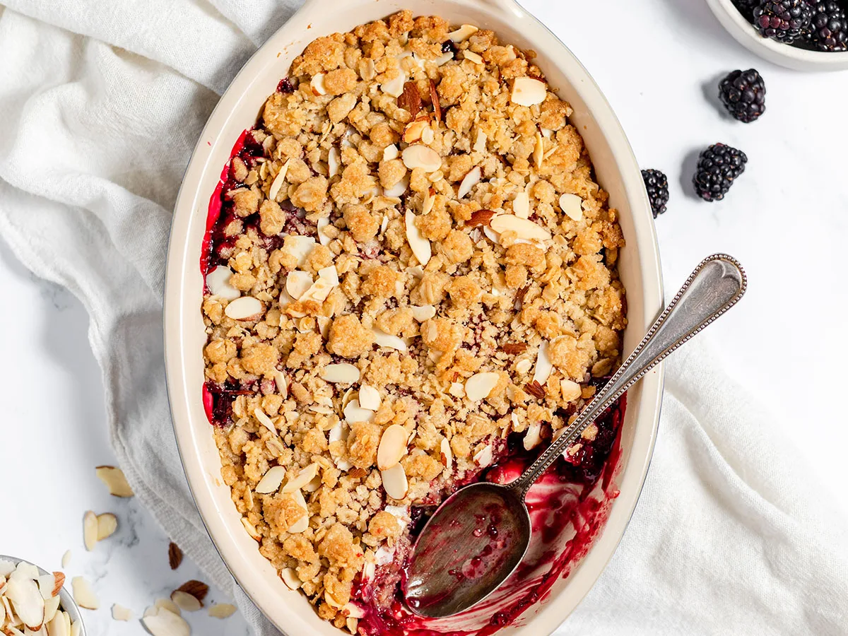 Blackberry Crisp