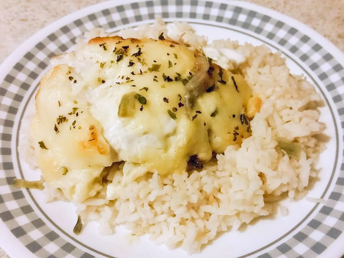 Broiled Fish with Cheese
