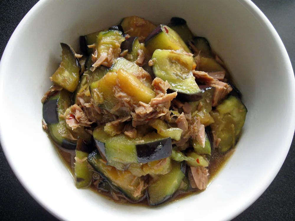 Buttery Tuna with Eggplant