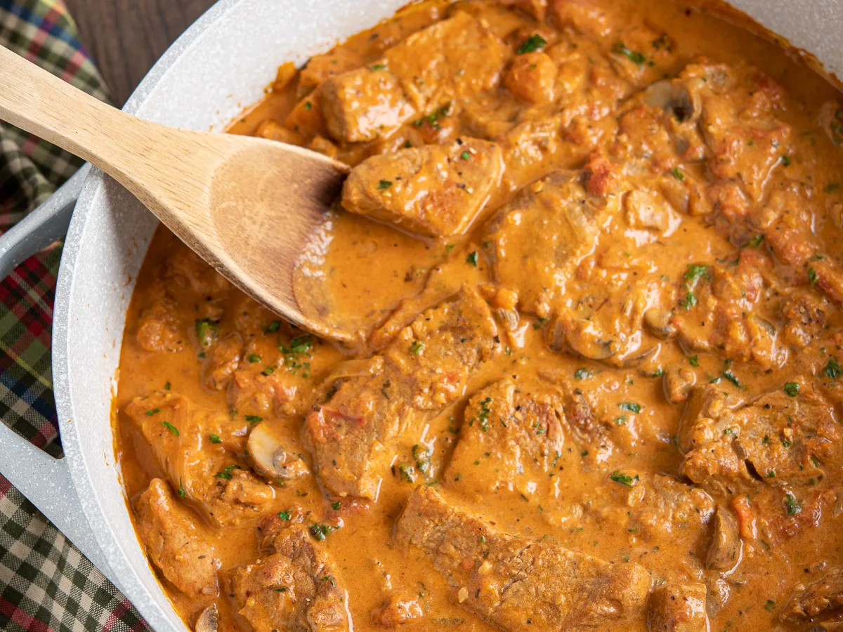 Casserole with Pork and Mushrooms