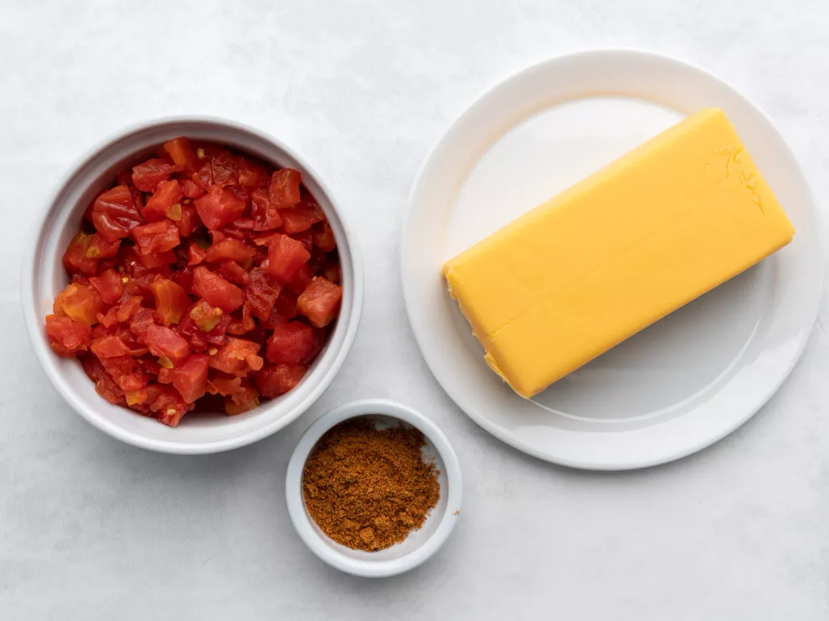 CHEESE & ARTICHOKE DIP