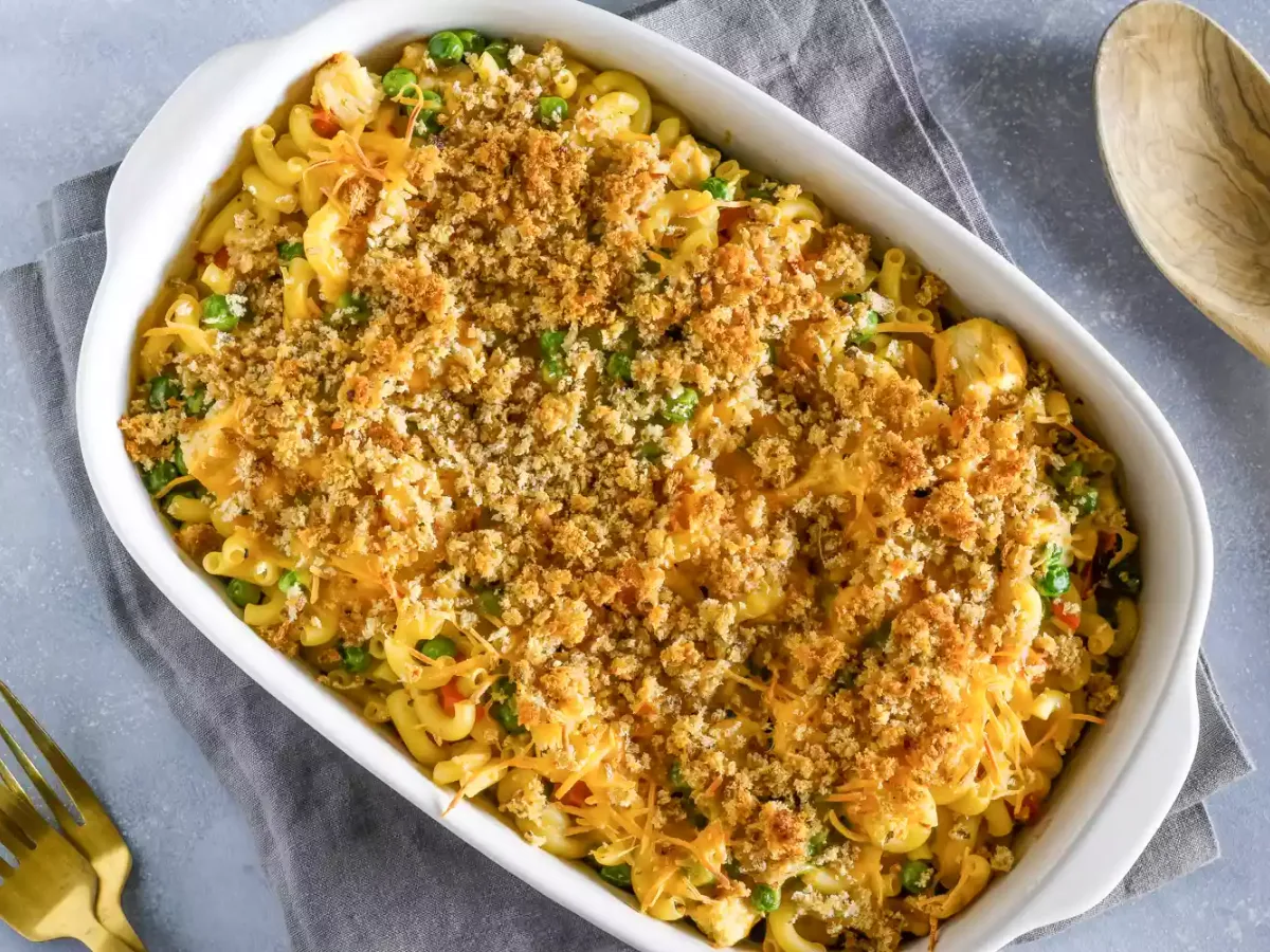 Chicken-Macaroni Casserole