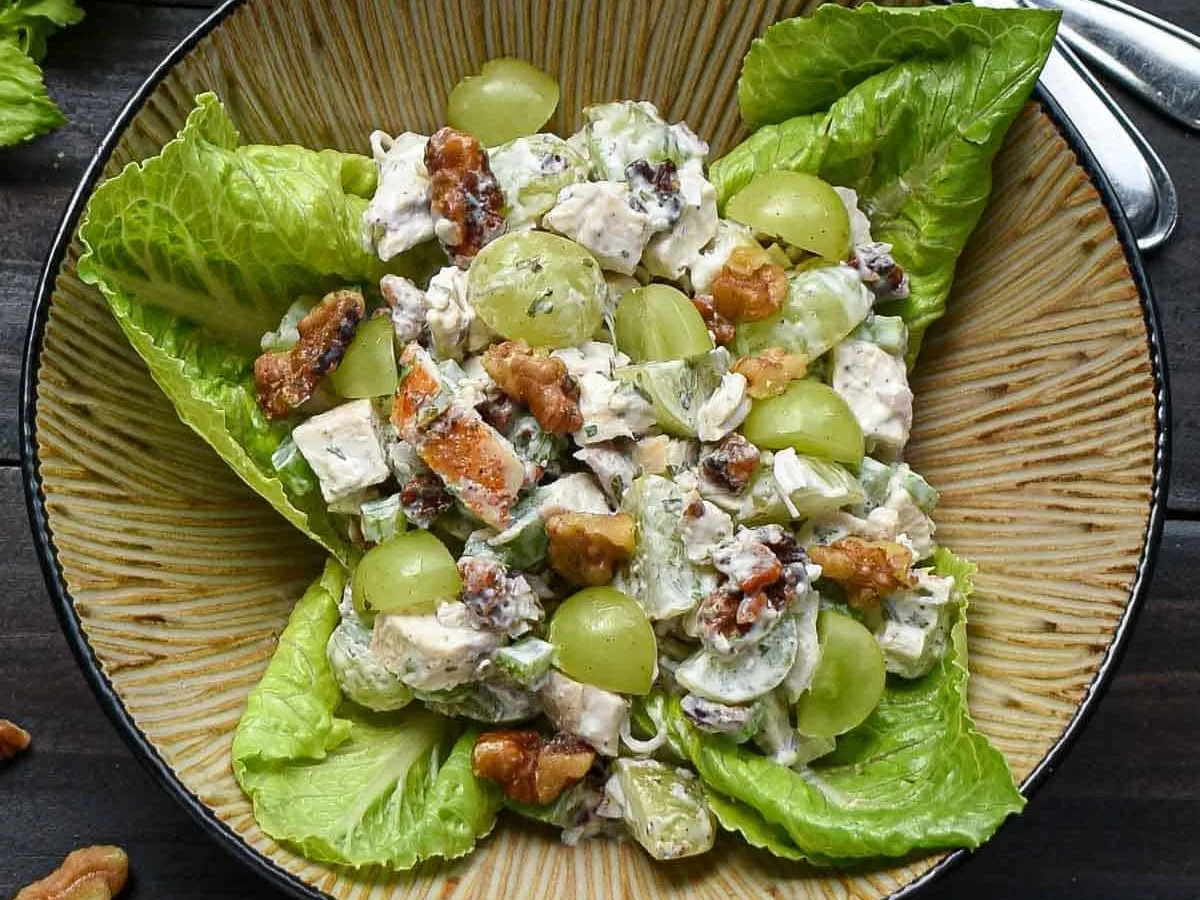 Chicken Salad with Grapes Walnuts