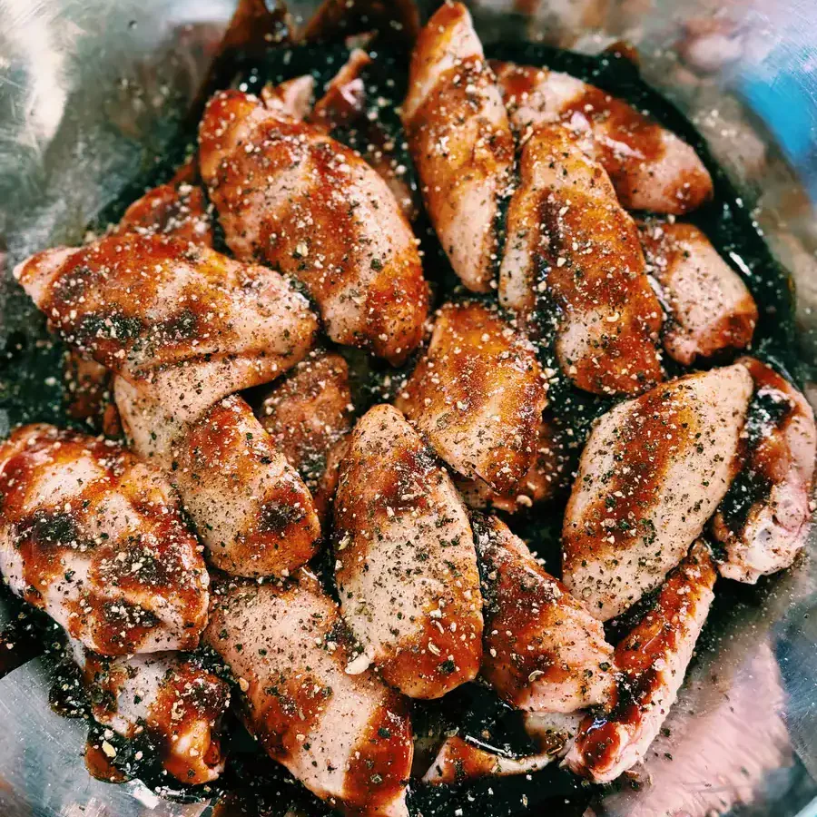 Chicken Wings With Sweet Red Chili And Peach Glaze