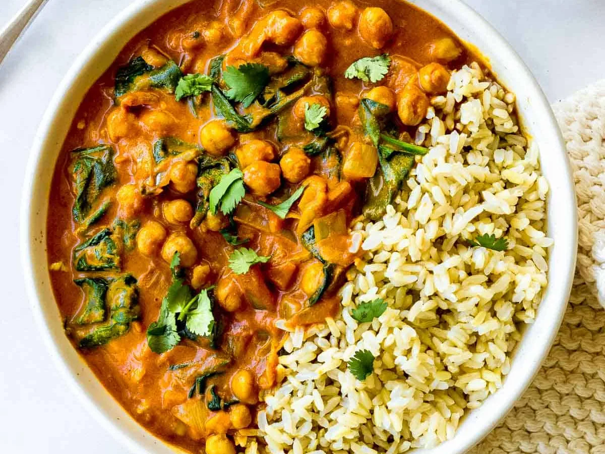 Chickpea & Spinach Curry