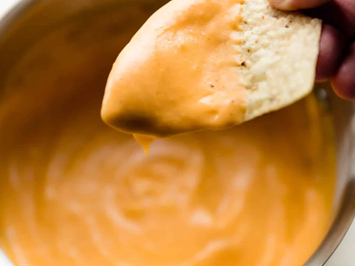 Chili-Cheese Sauce