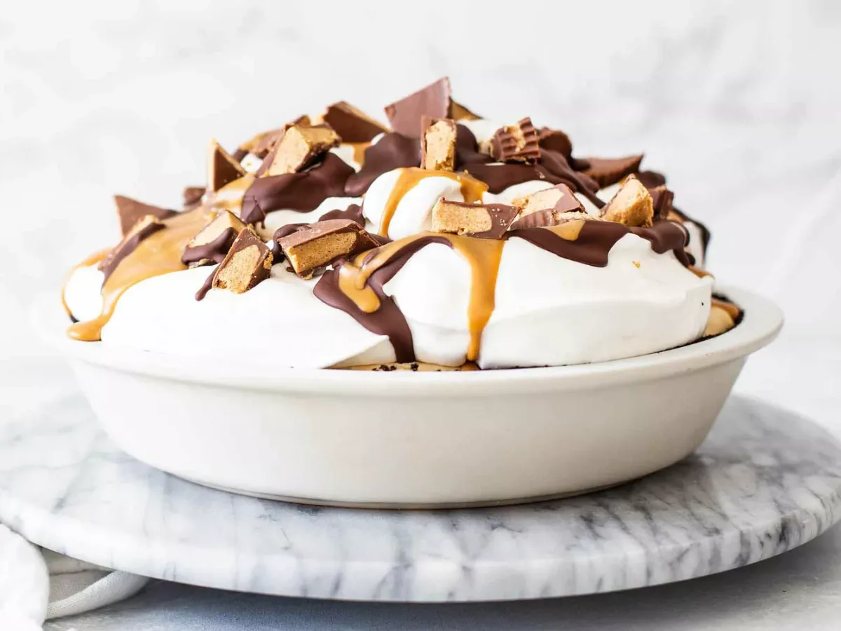 Chocolate Covered Peanut Butter Pie