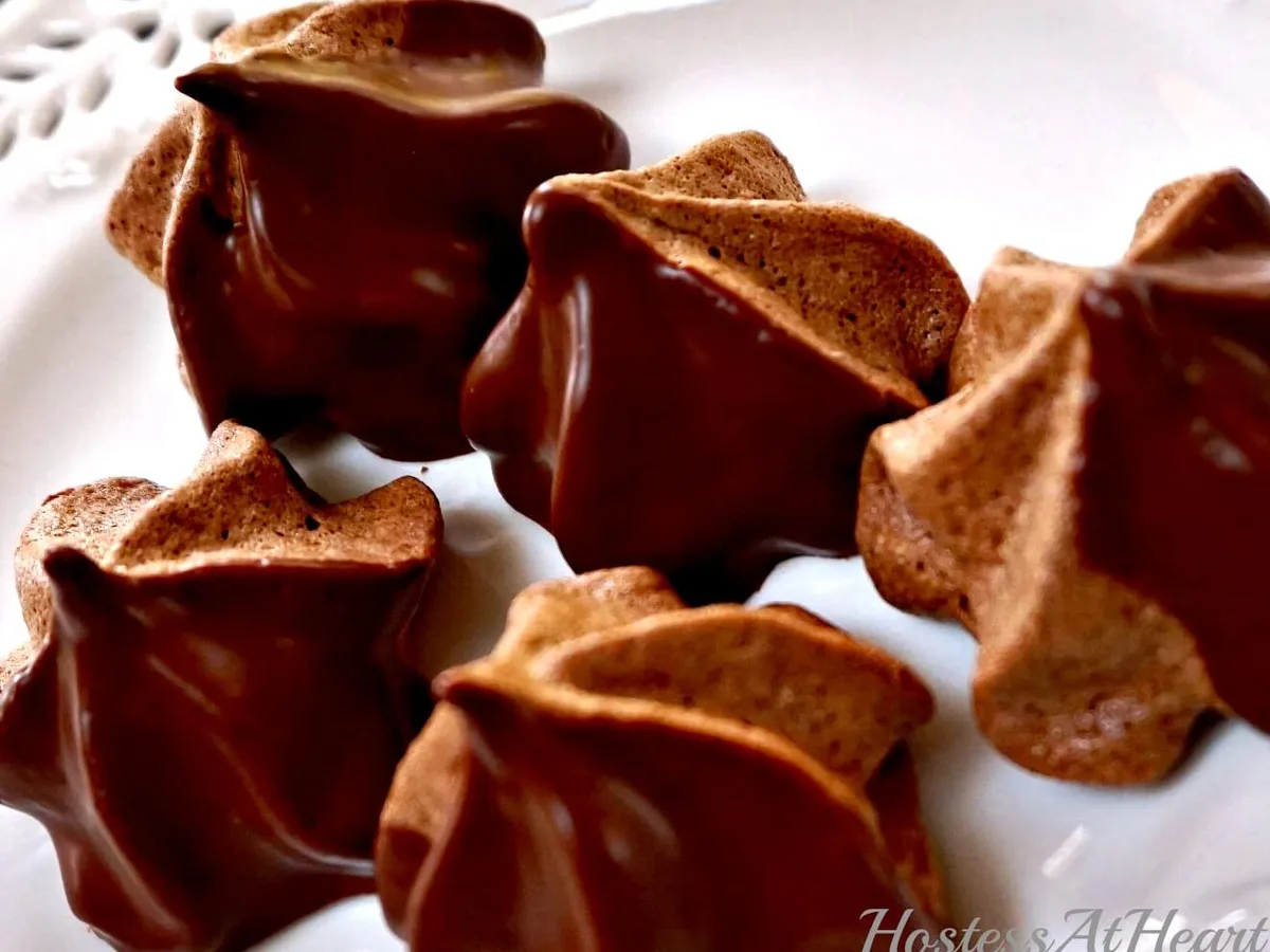 Chocolaty Meringue Stars