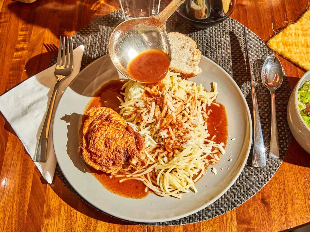 Cinnaamon Chicken (Kota Kapama)