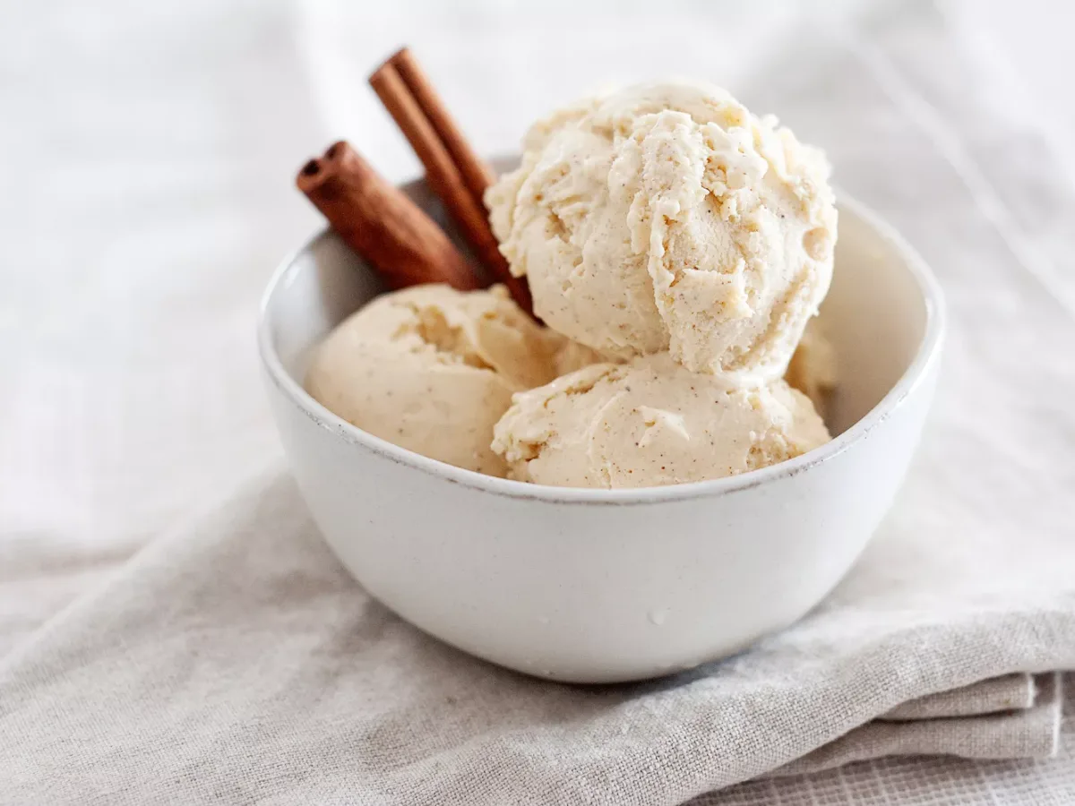 Cinnamon Ice Cream