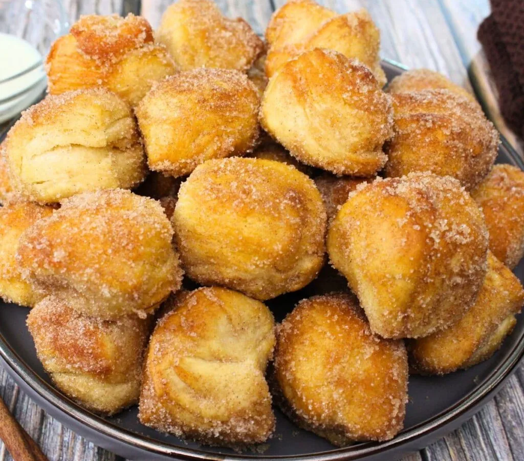 Cinnamon Rolls (using canned biscuits)