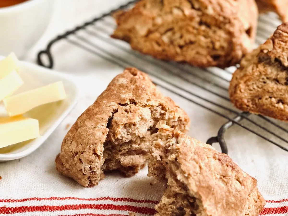 Cinnamon Walnut Scones