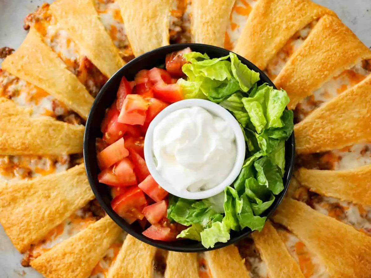 Crescent Taco Ring