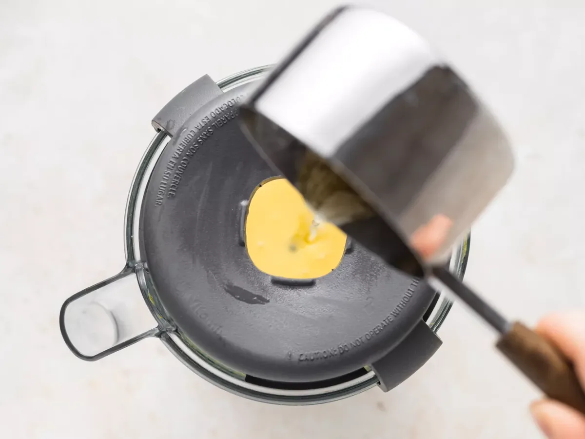 Easiest Hollandaise Sauce