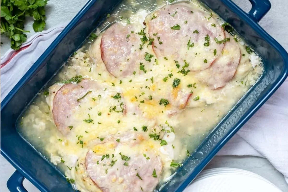 Easy Low−fat Chicken Cordon Bleu