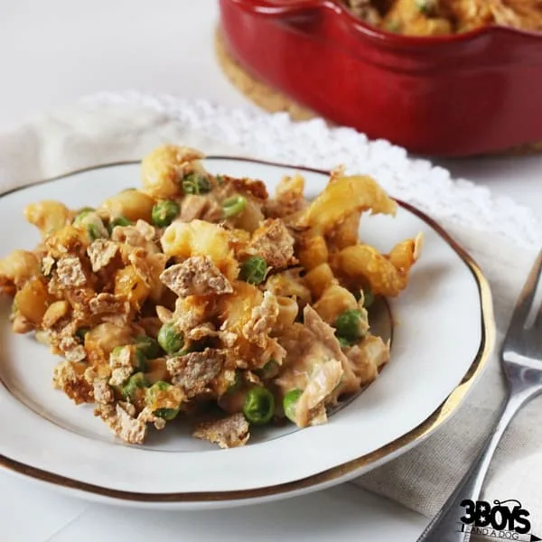 Five−Can Tuna Casserole