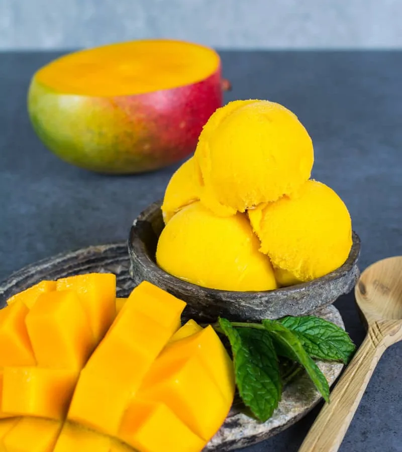 Fresh Mango Ice Cream