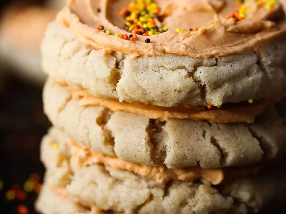 Frosted Spice Cookies