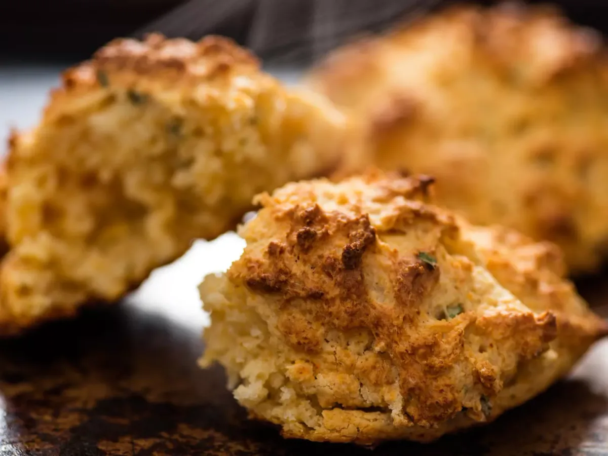 Garlic / Cheese Biscuits