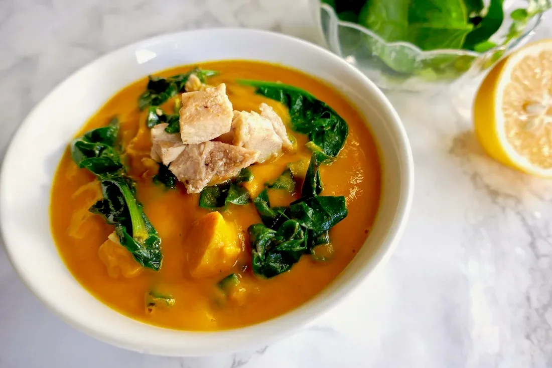 Gingery Chicken and Spinach Soup