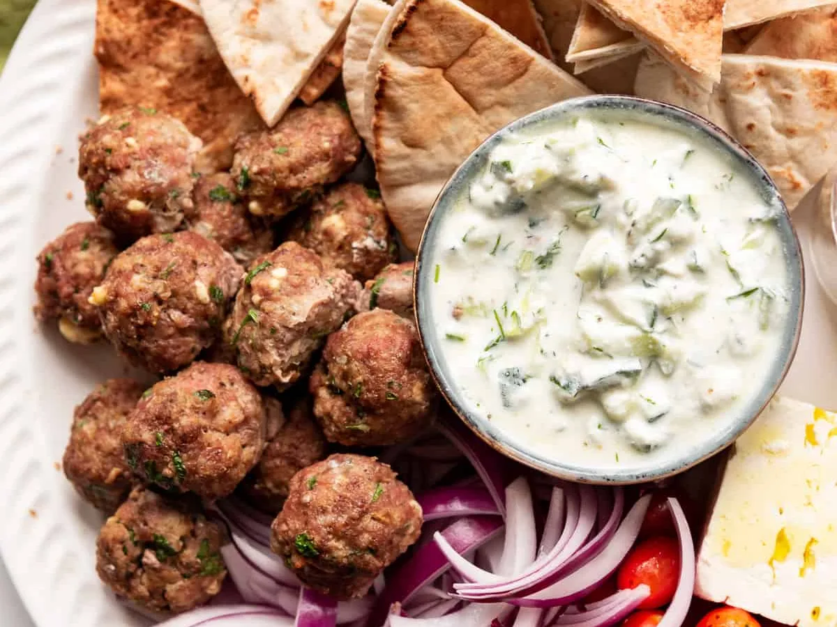 Greek Meatballs (Keftethes)
