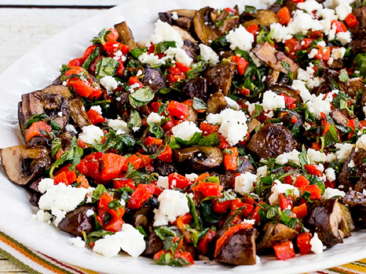 Greek−Style Mushrooms