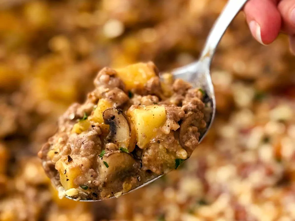 Ground Beef & Vegetable Casserole