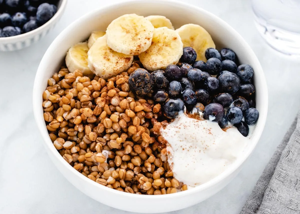 HEARTY WHEAT BERRY BREAKFAST