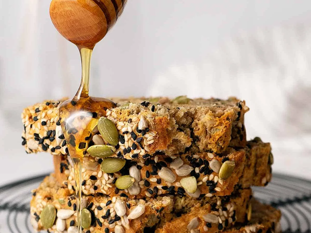 Henzi's Seed Bread