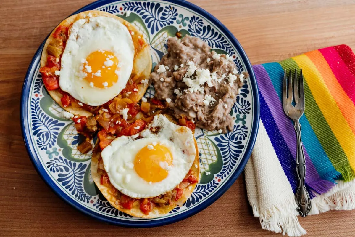 Heuvos Rancheros