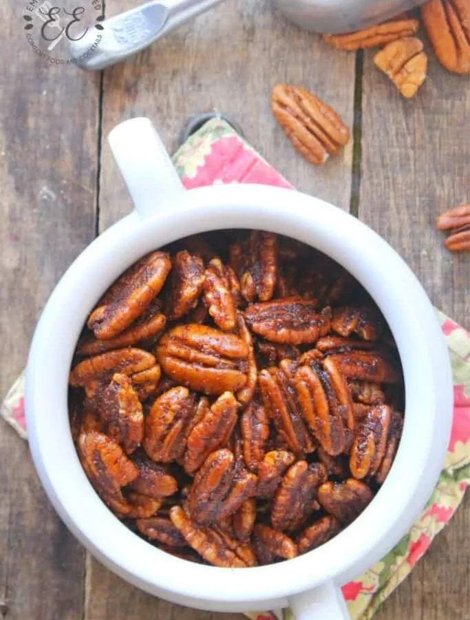 Hot 'N' Spicy Pecans