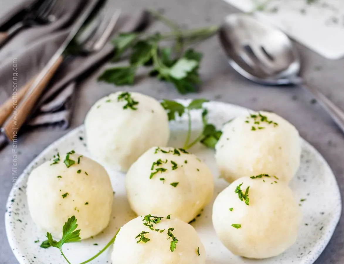 Kartoffel Klöße (Potato Dumplings)