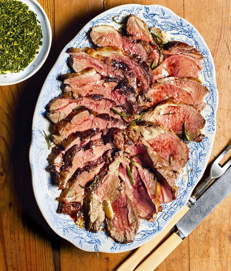 Leg Of Lamb With Lemon−Mint Sauce