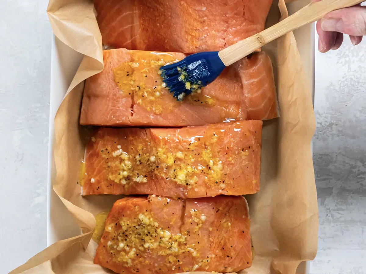 Lemon Garlic Baked Salmon