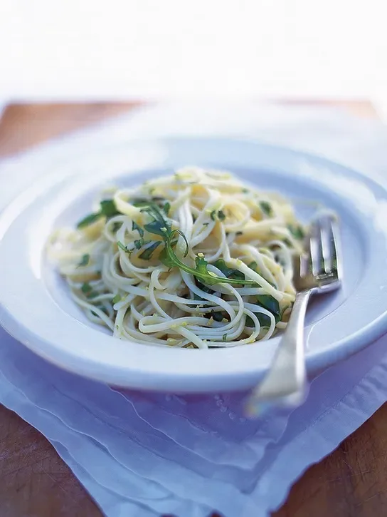 Lemon Linguini with Rocket and Parmesan