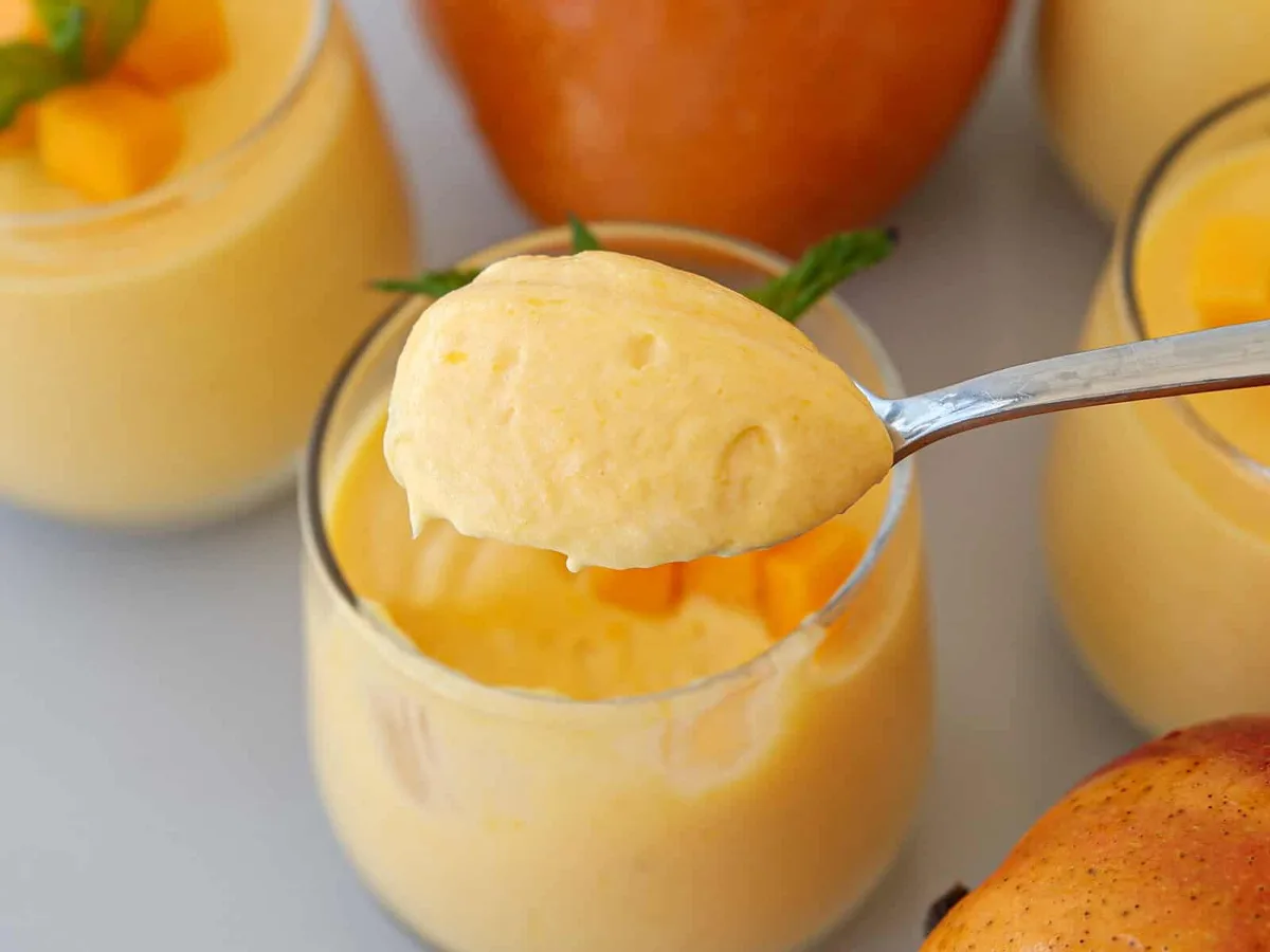 MANGO MOUSSE