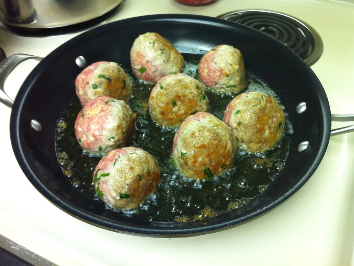 Meatballs (Polpette Alla Casalinga)